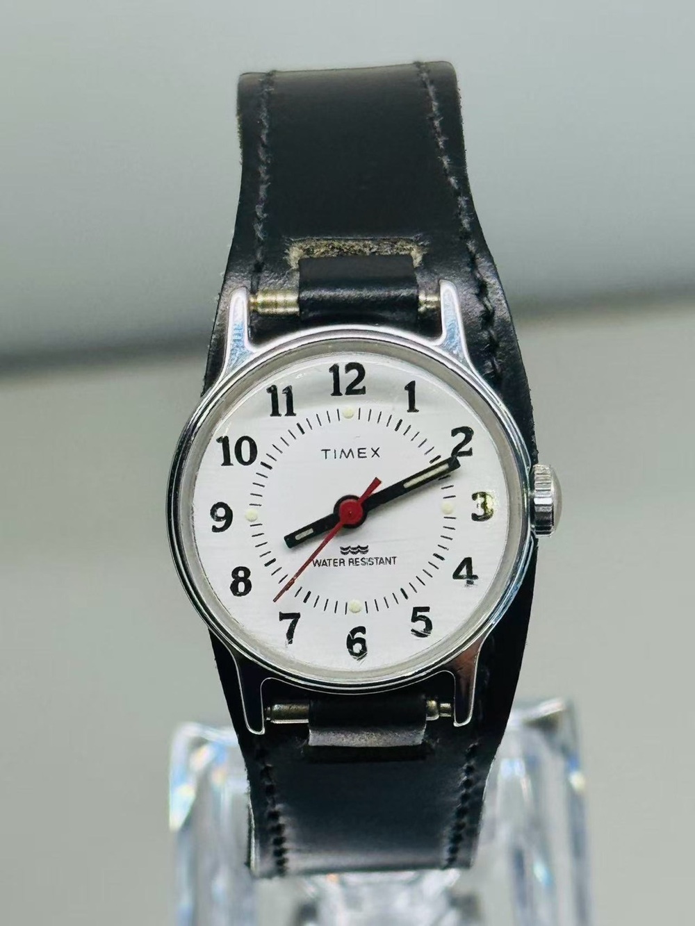 Vintage Timex Women Hand Wind Mechanical Watch White Dial 24.7mm Runs Well